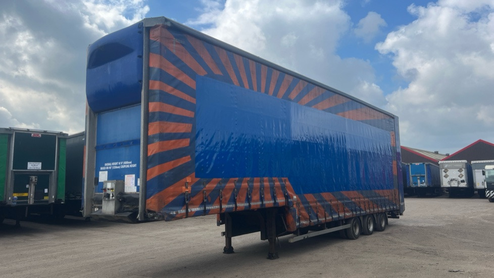 CARTWRIGHT CURTAINSIDE - DOUBLEDECK - STEPFRAME - Curtainsider semi-trailer: picture 4 CARTWRIGHT CURTAINSIDE - DOUBLEDECK - STEPFRAME - Curtainsider semi-trailer: picture 4