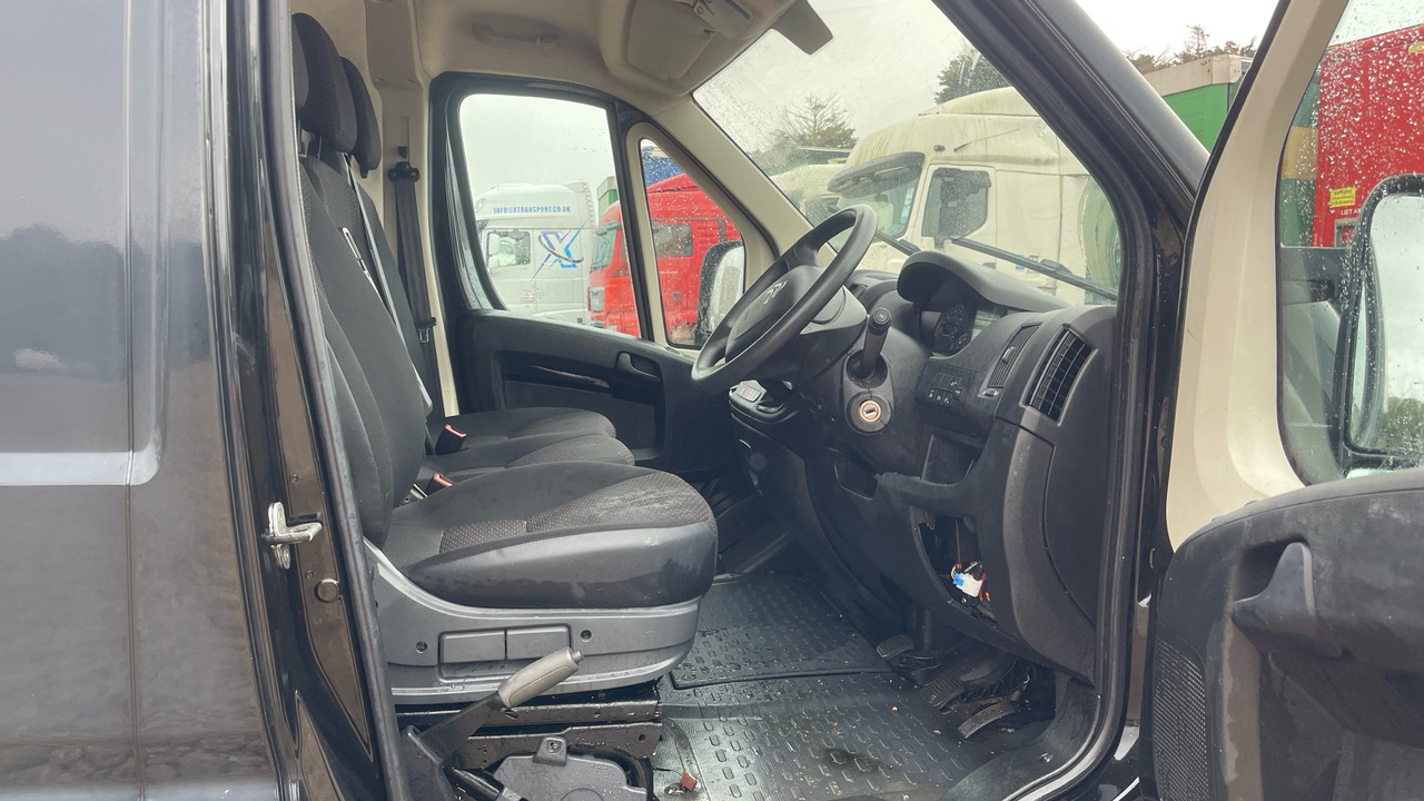 Citroen Relay 35 2.2 BLUE HDI 140PS - Panel van: picture 5 Citroen Relay 35 2.2 BLUE HDI 140PS - Panel van: picture 5