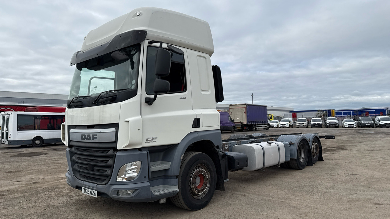 DAF CF 440 - Cab chassis truck: picture 2 DAF CF 440 - Cab chassis truck: picture 2