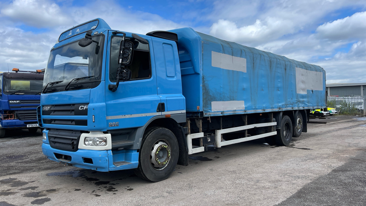 DAF CF 75.310 - Dropside/ Flatbed truck: picture 2 DAF CF 75.310 - Dropside/ Flatbed truck: picture 2