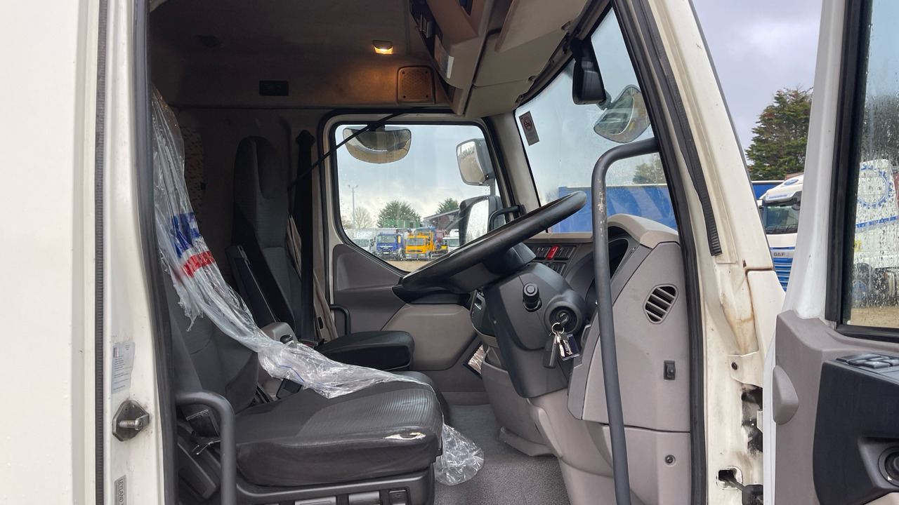 DAF LF 180 - Refrigerator truck: picture 5 DAF LF 180 - Refrigerator truck: picture 5