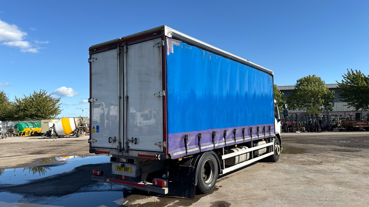 DAF LF 260 - Combi van: picture 4 DAF LF 260 - Combi van: picture 4