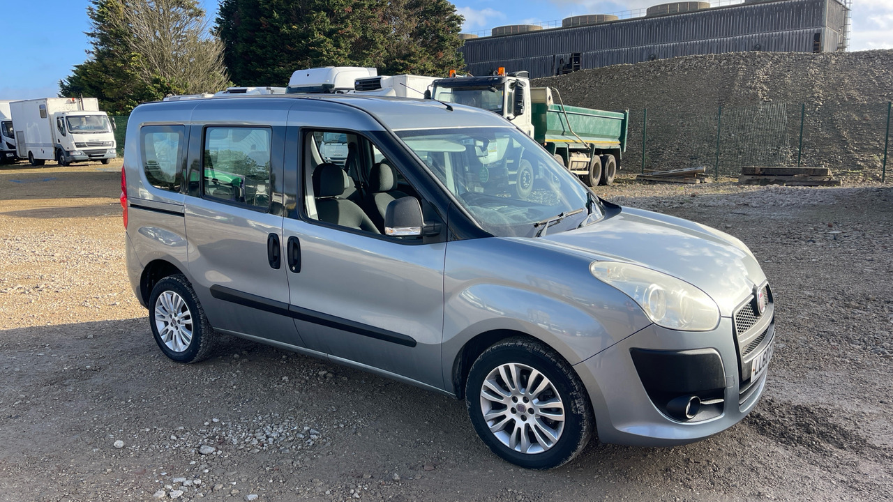 FIAT DOBLO 1.6 Multijet 105PS - Estate car: picture 1 FIAT DOBLO 1.6 Multijet 105PS - Estate car: picture 1