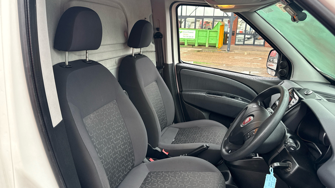 FIAT DOBLO 16V 1.3 MULTIJET 95PS TECNICO - Small van: picture 5 FIAT DOBLO 16V 1.3 MULTIJET 95PS TECNICO - Small van: picture 5