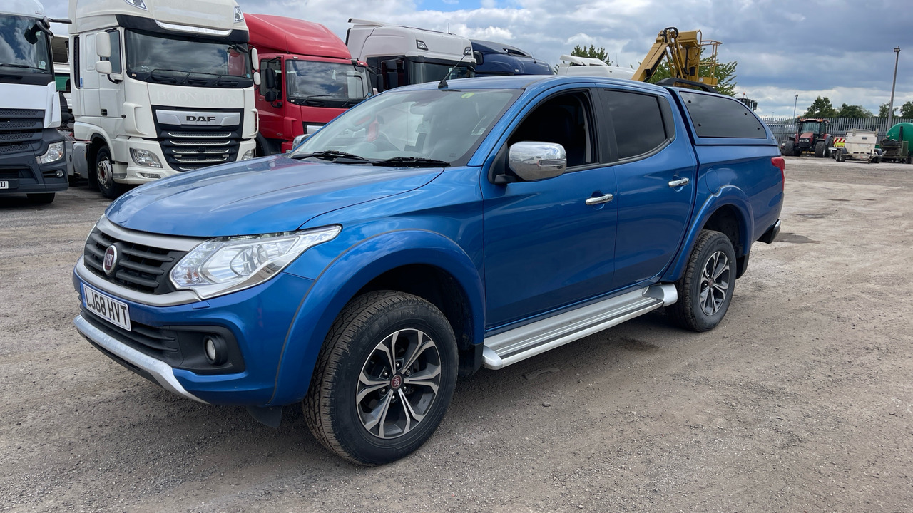 FIAT FULLBACK 2.4 180HP LX - Pickup truck, Combi van: picture 2 FIAT FULLBACK 2.4 180HP LX - Pickup truck, Combi van: picture 2