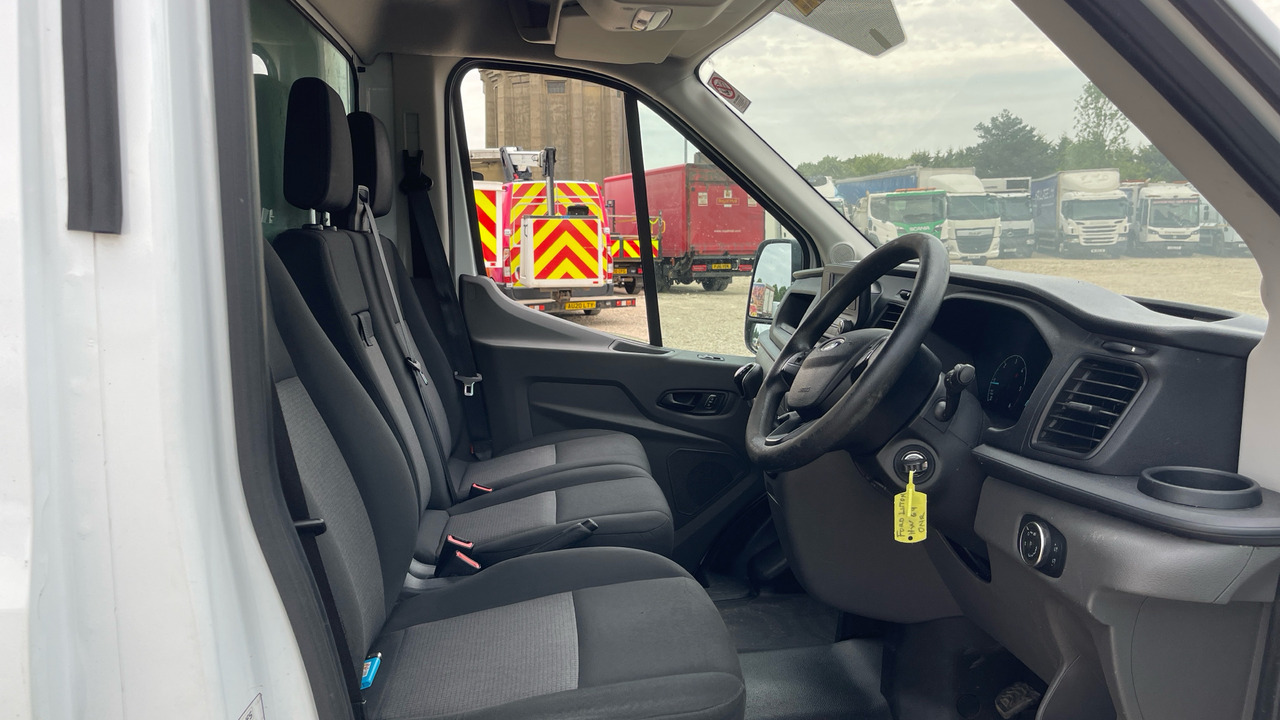 FORD TRANSIT 2.0 ECOBLUE 130PS - Box van: picture 5 FORD TRANSIT 2.0 ECOBLUE 130PS - Box van: picture 5