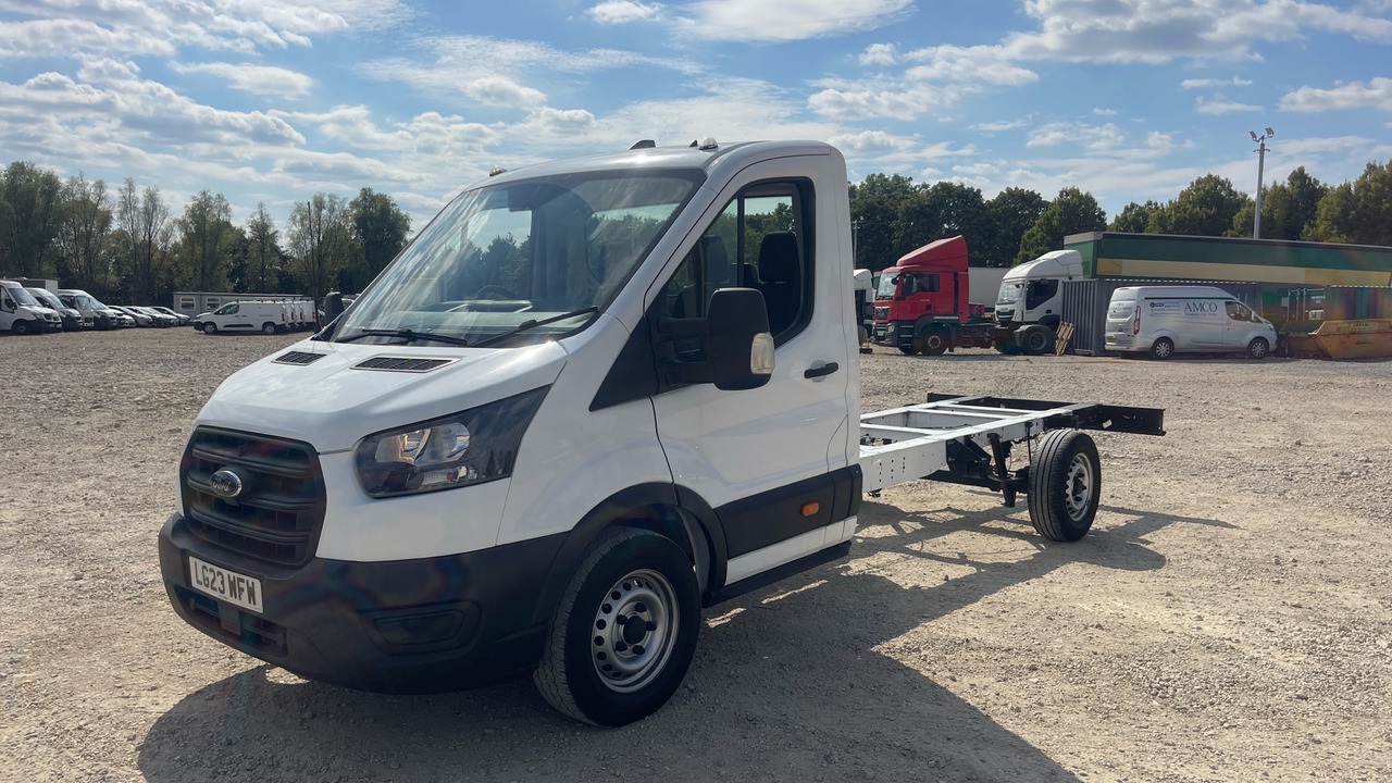 FORD TRANSIT 350 2.0 ECO BLUE 130PS - Box van: picture 2 FORD TRANSIT 350 2.0 ECO BLUE 130PS - Box van: picture 2