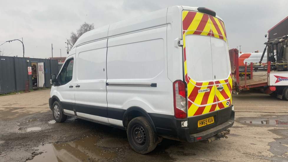 FORD TRANSIT 350 2.0 ECOBLUE TREND 130PS - Panel van: picture 3 FORD TRANSIT 350 2.0 ECOBLUE TREND 130PS - Panel van: picture 3