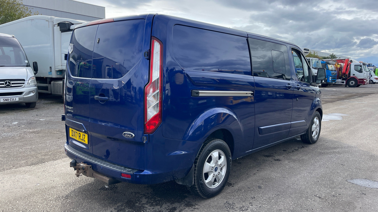 FORD TRANSIT CUSTOM 310 2.0 TDCI 170PS - Combi van: picture 4 FORD TRANSIT CUSTOM 310 2.0 TDCI 170PS - Combi van: picture 4
