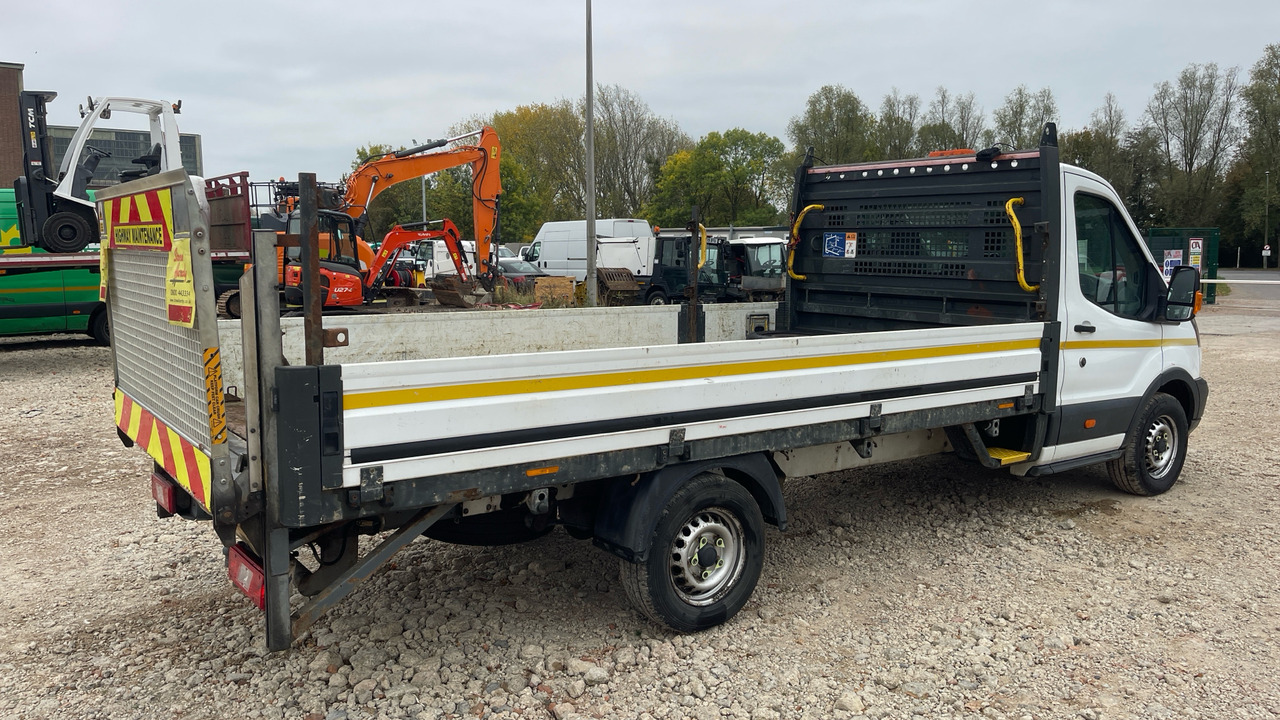 Ford Transit 350 2.0 TDCI 130PS - Flatbed van: picture 4 Ford Transit 350 2.0 TDCI 130PS - Flatbed van: picture 4