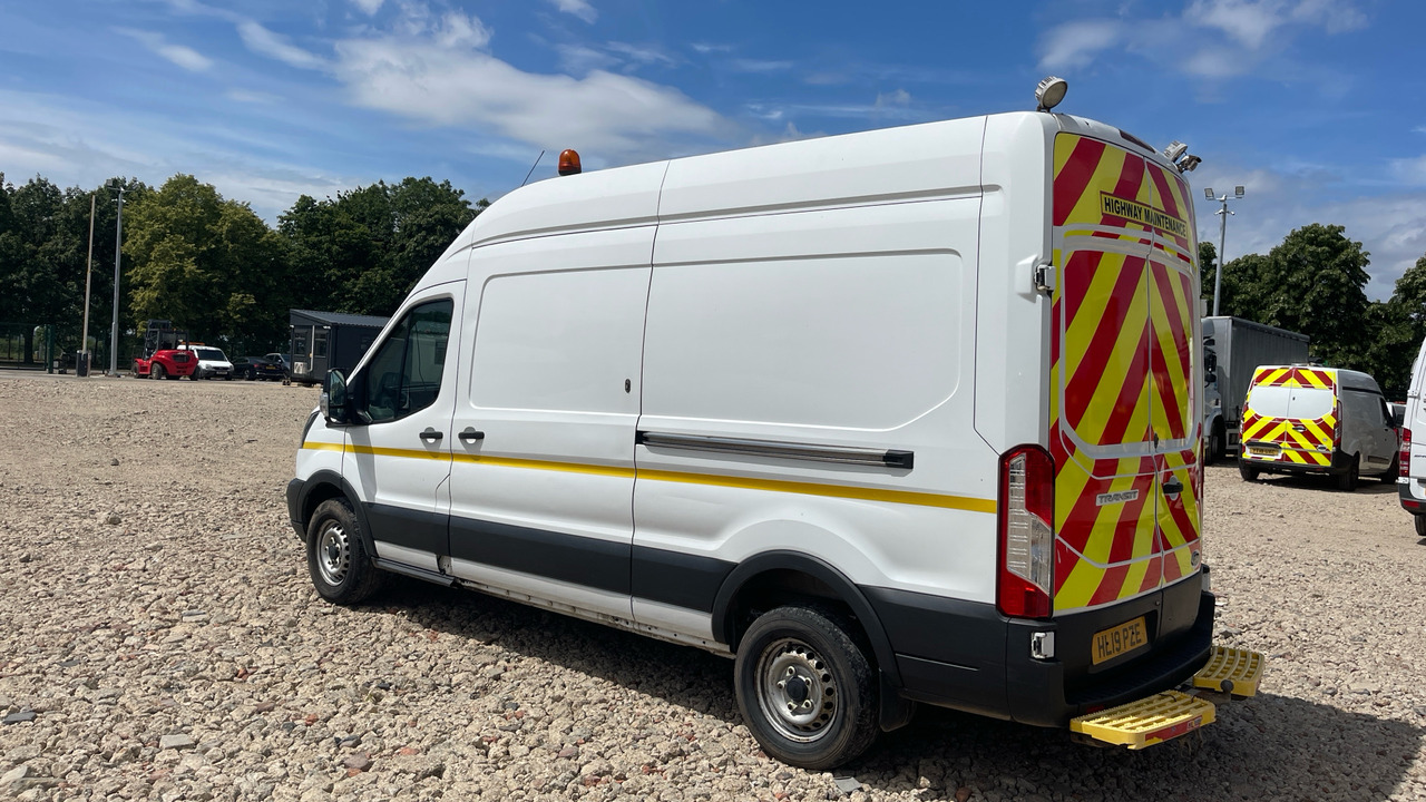Ford Transit 350 2.0 TDCI 130PS - Panel van: picture 3 Ford Transit 350 2.0 TDCI 130PS - Panel van: picture 3
