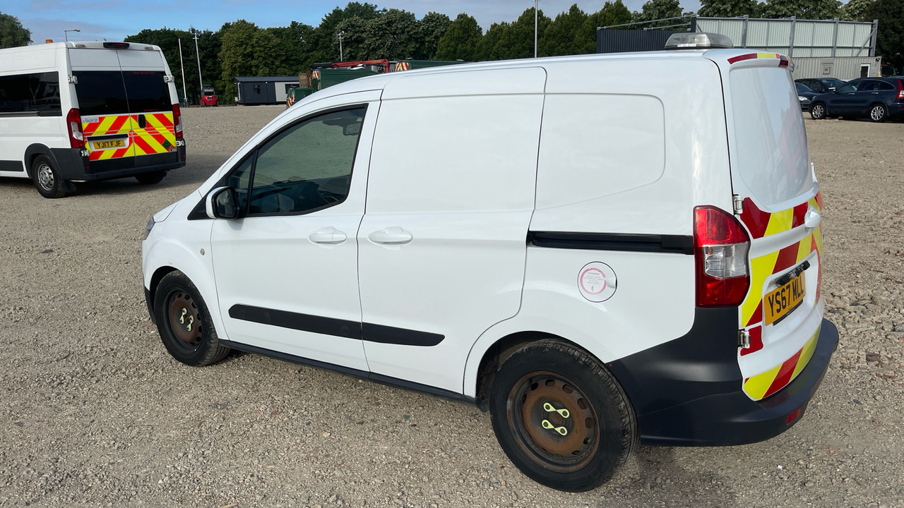 Ford Transit Courier 1.5 TDCI 95PS - Small van: picture 3 Ford Transit Courier 1.5 TDCI 95PS - Small van: picture 3