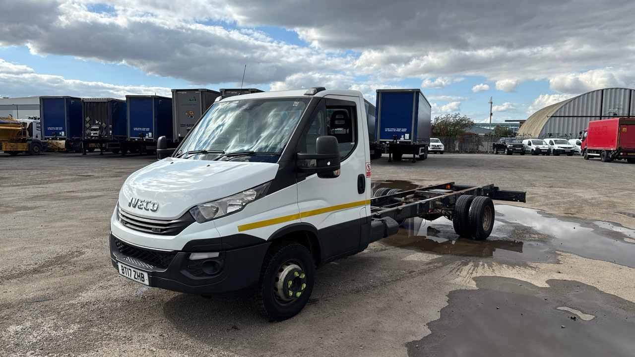 IVECO DAILY 72-180 - Cab chassis truck: picture 2 IVECO DAILY 72-180 - Cab chassis truck: picture 2