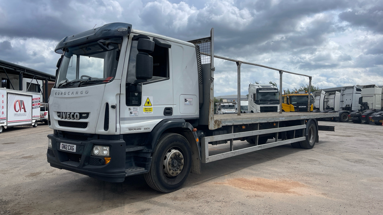 IVECO EUROCARGO 180E25 - Dropside/ Flatbed truck: picture 2 IVECO EUROCARGO 180E25 - Dropside/ Flatbed truck: picture 2