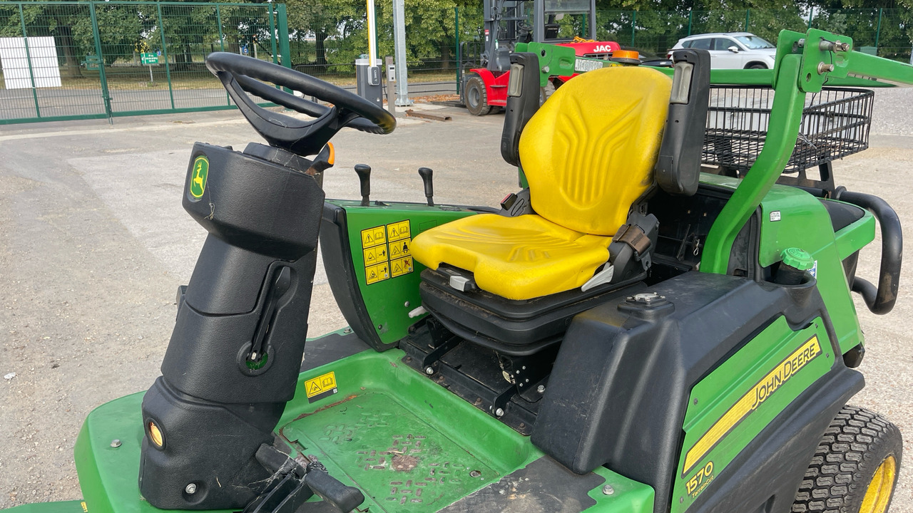 JOHN DEERE 1570 1570 - Garden mower: picture 5 JOHN DEERE 1570 1570 - Garden mower: picture 5