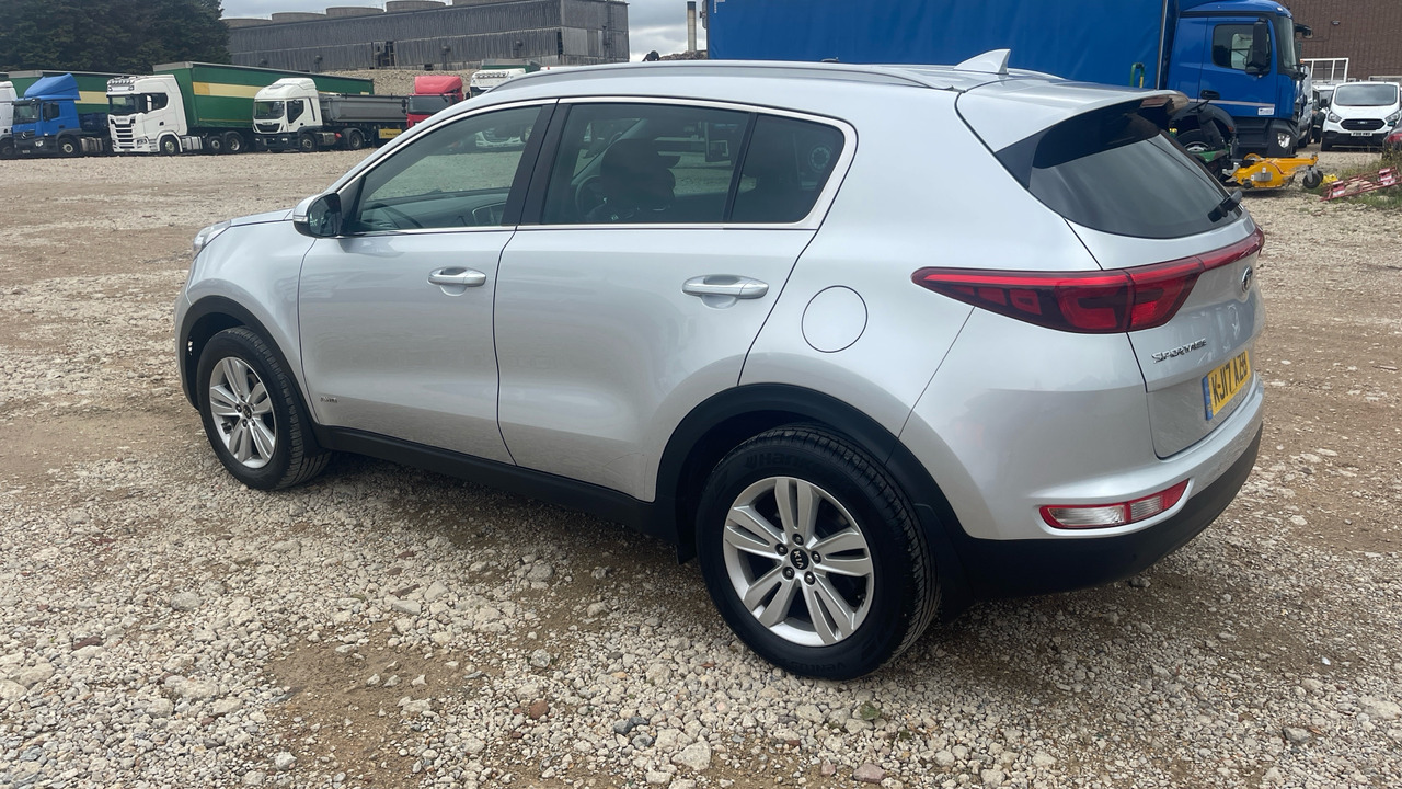 KIA SPORTAGE 2.0 CRDI KX-2 - Hatchback: picture 3 KIA SPORTAGE 2.0 CRDI KX-2 - Hatchback: picture 3