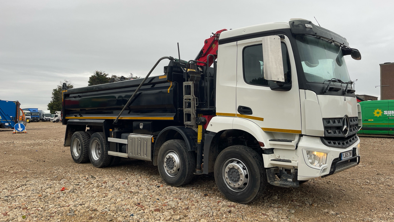 MERCEDES-BENZ AROCS - Tipper, Crane truck: picture 1 MERCEDES-BENZ AROCS - Tipper, Crane truck: picture 1
