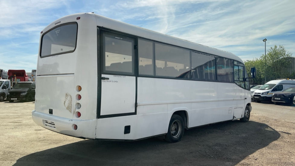 MERCEDES-BENZ VARIO 814 - Minibus: picture 4 MERCEDES-BENZ VARIO 814 - Minibus: picture 4