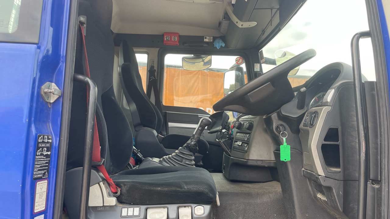 Man TGS 26.360 - Dropside/ Flatbed truck, Crane truck: picture 5 Man TGS 26.360 - Dropside/ Flatbed truck, Crane truck: picture 5