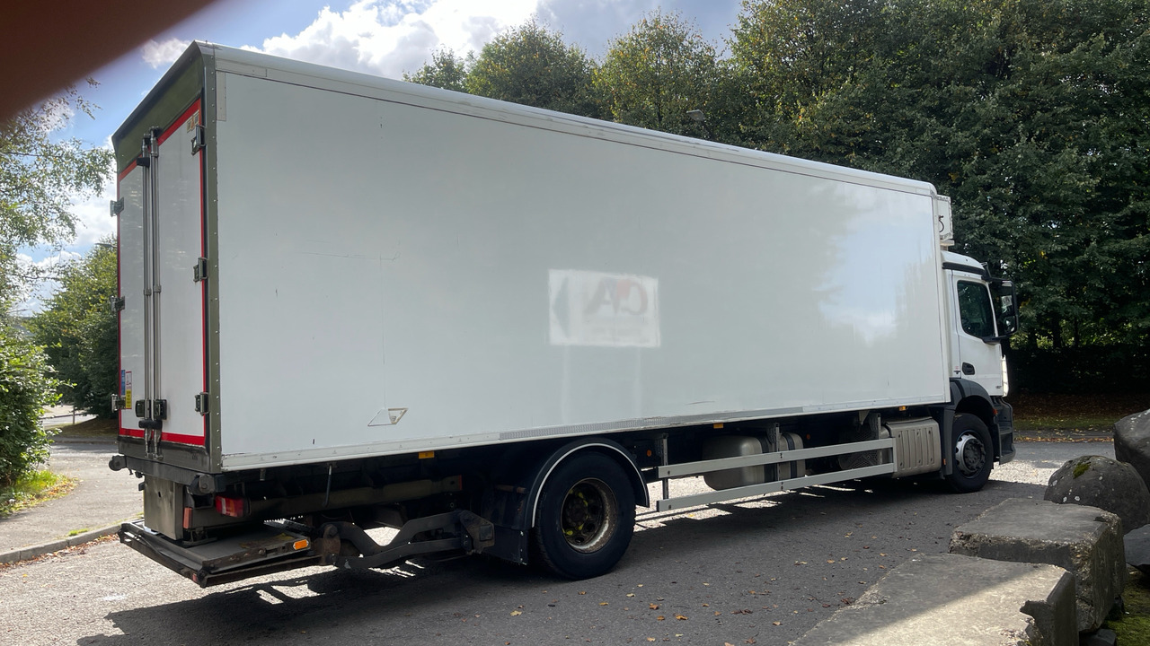 Mercedes-Benz Antos 1827 - Refrigerator truck: picture 4 Mercedes-Benz Antos 1827 - Refrigerator truck: picture 4