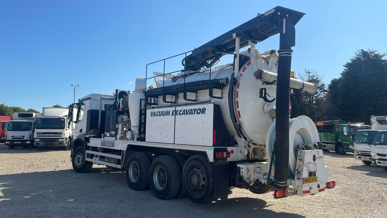 Mercedes-Benz Arocs 3243 - Vacuum truck: picture 3 Mercedes-Benz Arocs 3243 - Vacuum truck: picture 3