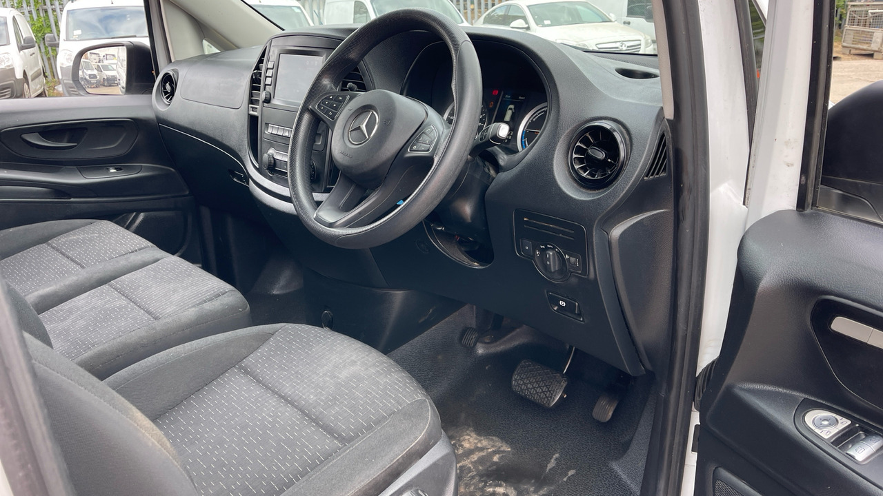Mercedes-Benz eVito 85kW 66kWh Progressive - Panel van, Electric van: picture 5 Mercedes-Benz eVito 85kW 66kWh Progressive - Panel van, Electric van: picture 5