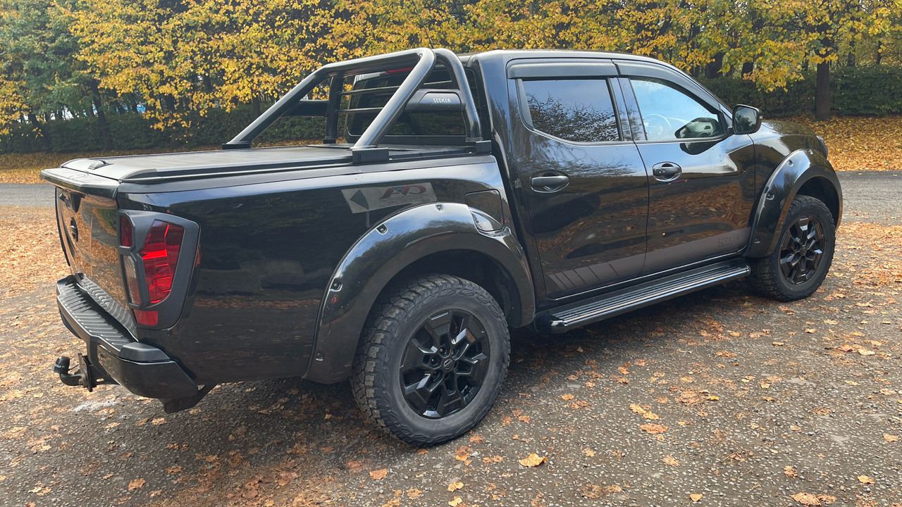 Nissan Navara 2.3 dCi 190 - Pickup truck, Combi van: picture 4 Nissan Navara 2.3 dCi 190 - Pickup truck, Combi van: picture 4