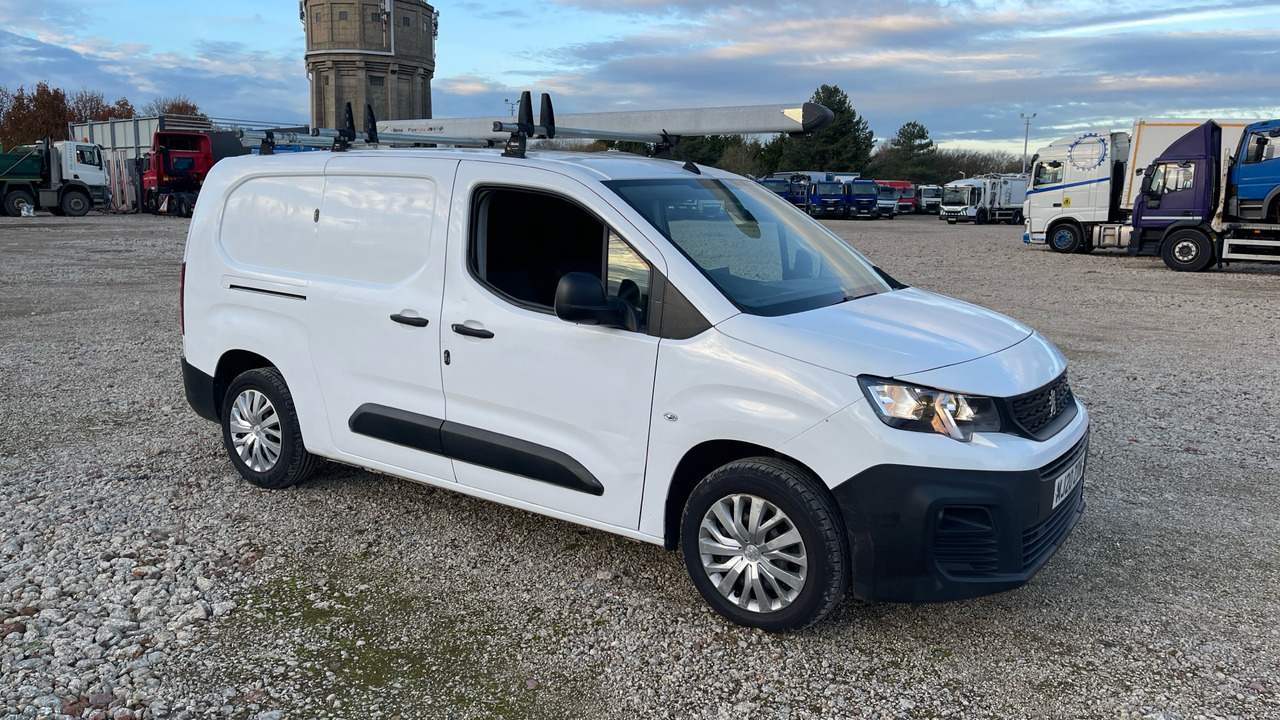 PEUGEOT PARTNER 850 1.5 BLUE HDI 100PS - Small van: picture 1 PEUGEOT PARTNER 850 1.5 BLUE HDI 100PS - Small van: picture 1
