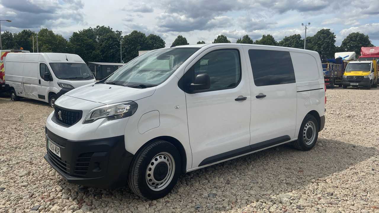PEUGEOT e-EXPERT 1000 100kW 75kWh Professional - Combi van, Electric van: picture 2 PEUGEOT e-EXPERT 1000 100kW 75kWh Professional - Combi van, Electric van: picture 2
