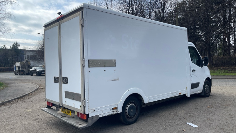 RENAULT MASTER LL35dCi 130 Business Low Roof Luton Loloader - Box van: picture 4 RENAULT MASTER LL35dCi 130 Business Low Roof Luton Loloader - Box van: picture 4