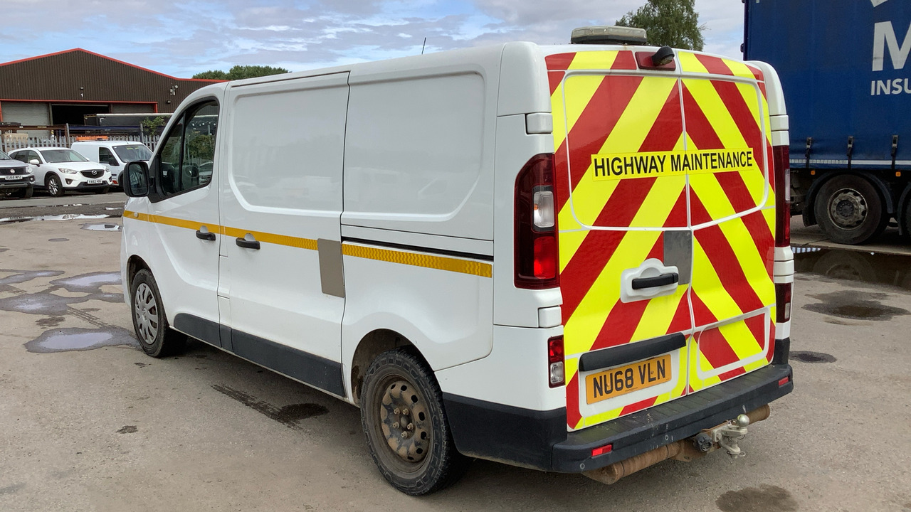 RENAULT TRAFIC SL27 ENERGY DCI125PS - Small van: picture 3 RENAULT TRAFIC SL27 ENERGY DCI125PS - Small van: picture 3