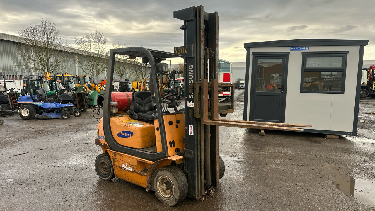 SAMSUNG SF15L - LPG forklift: picture 2 SAMSUNG SF15L - LPG forklift: picture 2