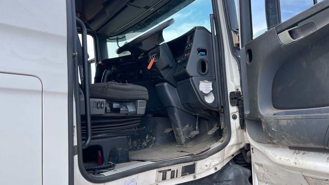 SCANIA R 450 - Dropside/ Flatbed truck, Crane truck: picture 5 SCANIA R 450 - Dropside/ Flatbed truck, Crane truck: picture 5