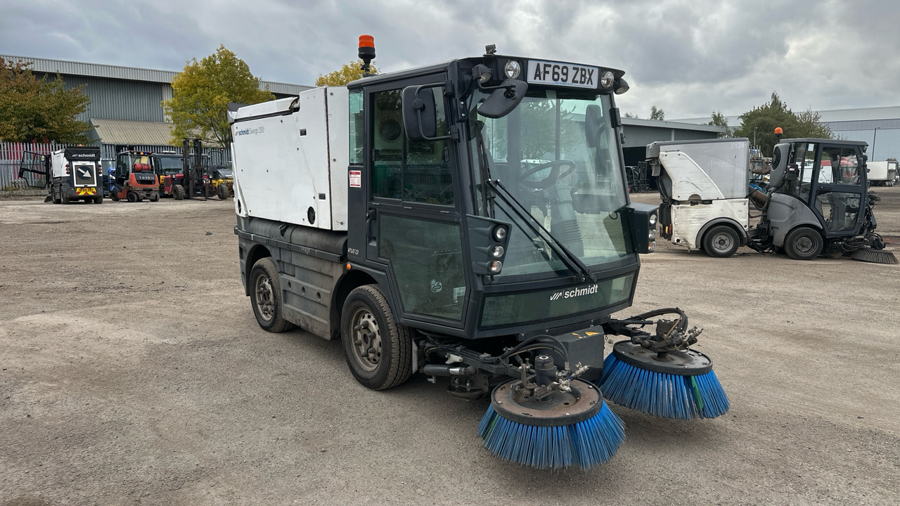 SCHMIDT SWINGO 200 - Road sweeper: picture 1 SCHMIDT SWINGO 200 - Road sweeper: picture 1