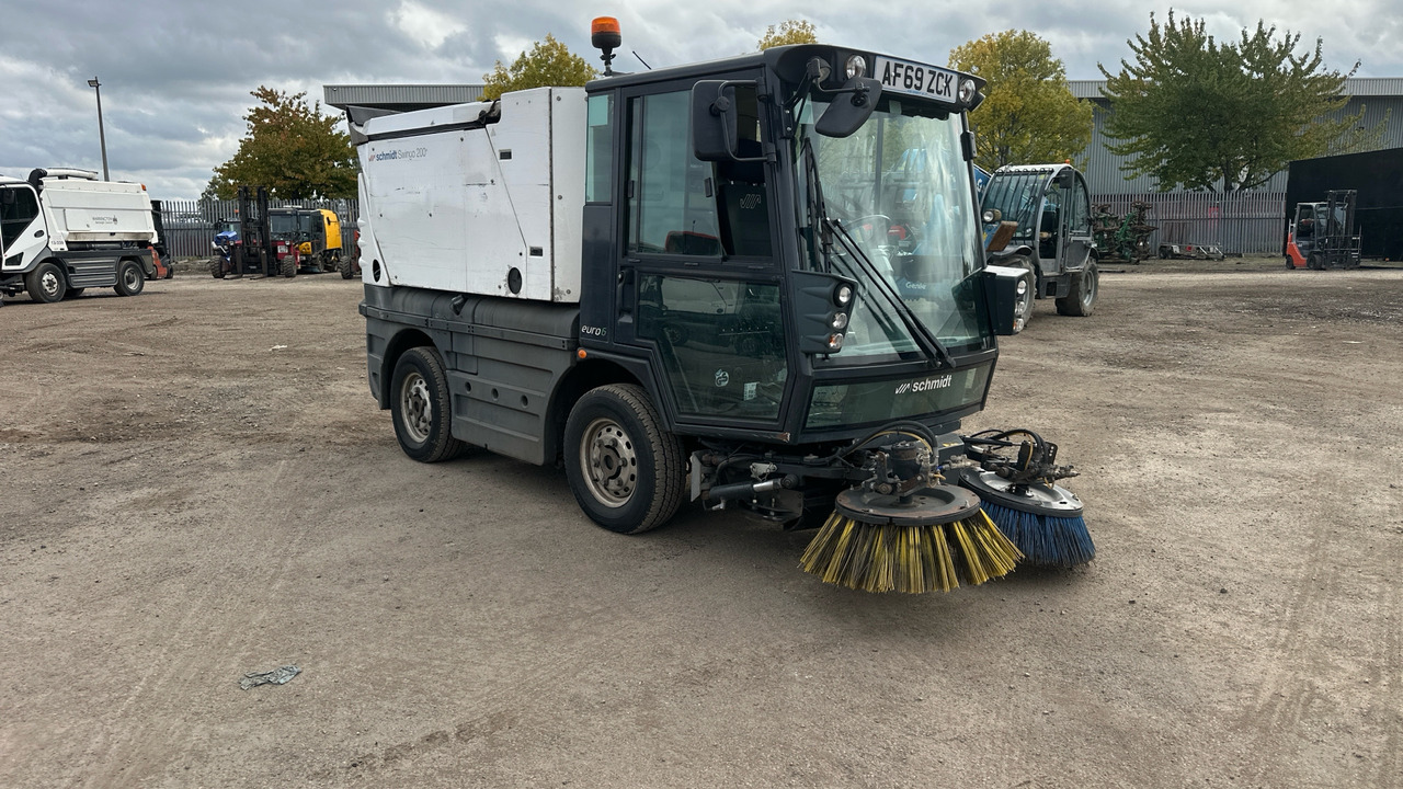 SCHMIDT SWINGO 200 - Road sweeper: picture 1 SCHMIDT SWINGO 200 - Road sweeper: picture 1