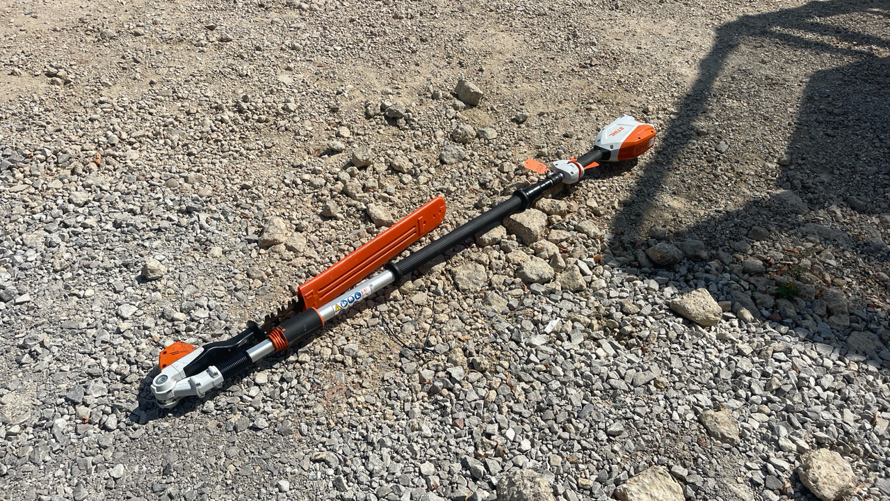 STIHL HS87R - Construction equipment: picture 2 STIHL HS87R - Construction equipment: picture 2