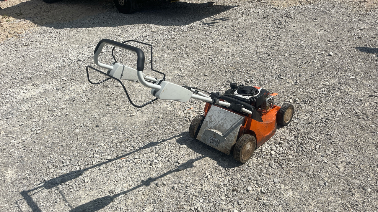 STIHL RM443T - Construction equipment: picture 4 STIHL RM443T - Construction equipment: picture 4