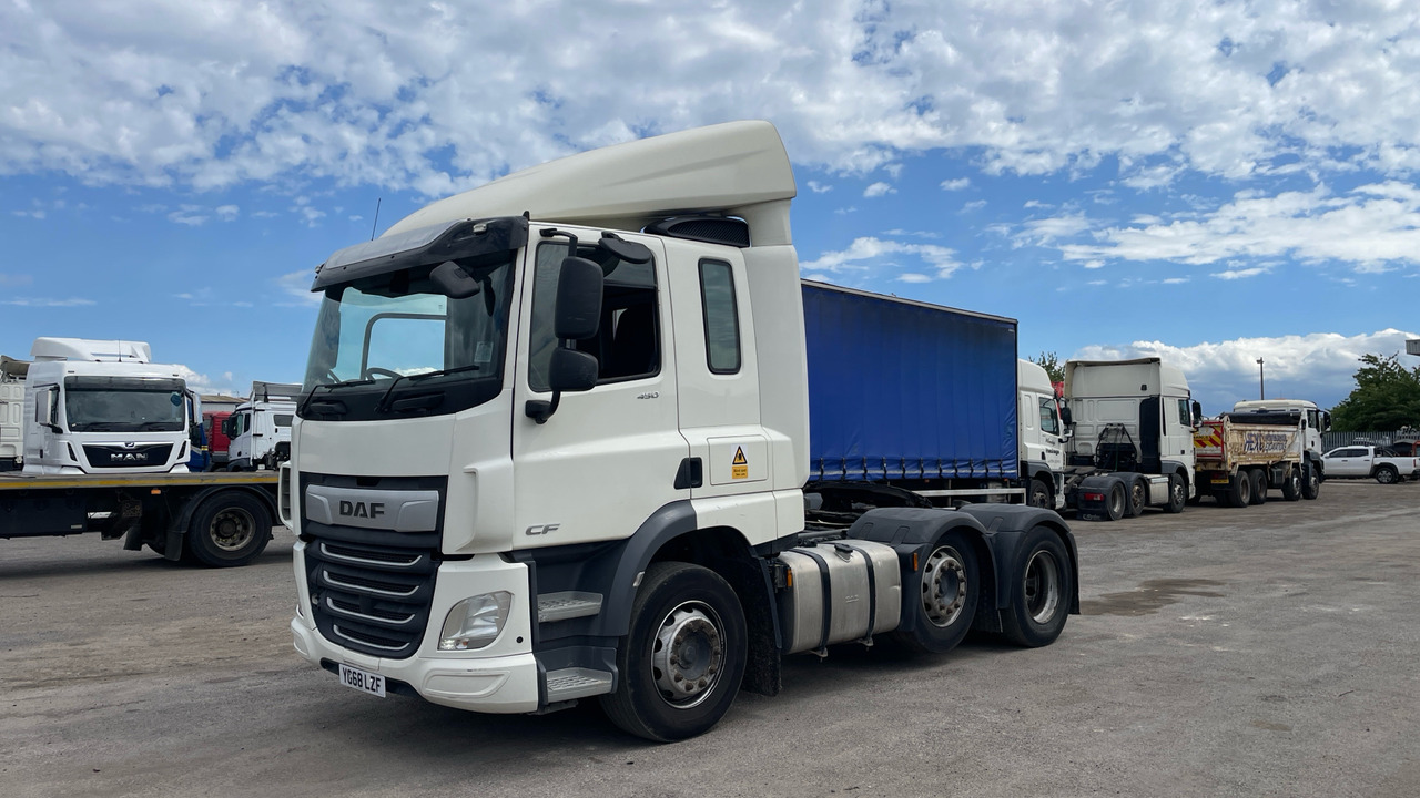 DAF CF 450 - Tractor unit: picture 2 DAF CF 450 - Tractor unit: picture 2