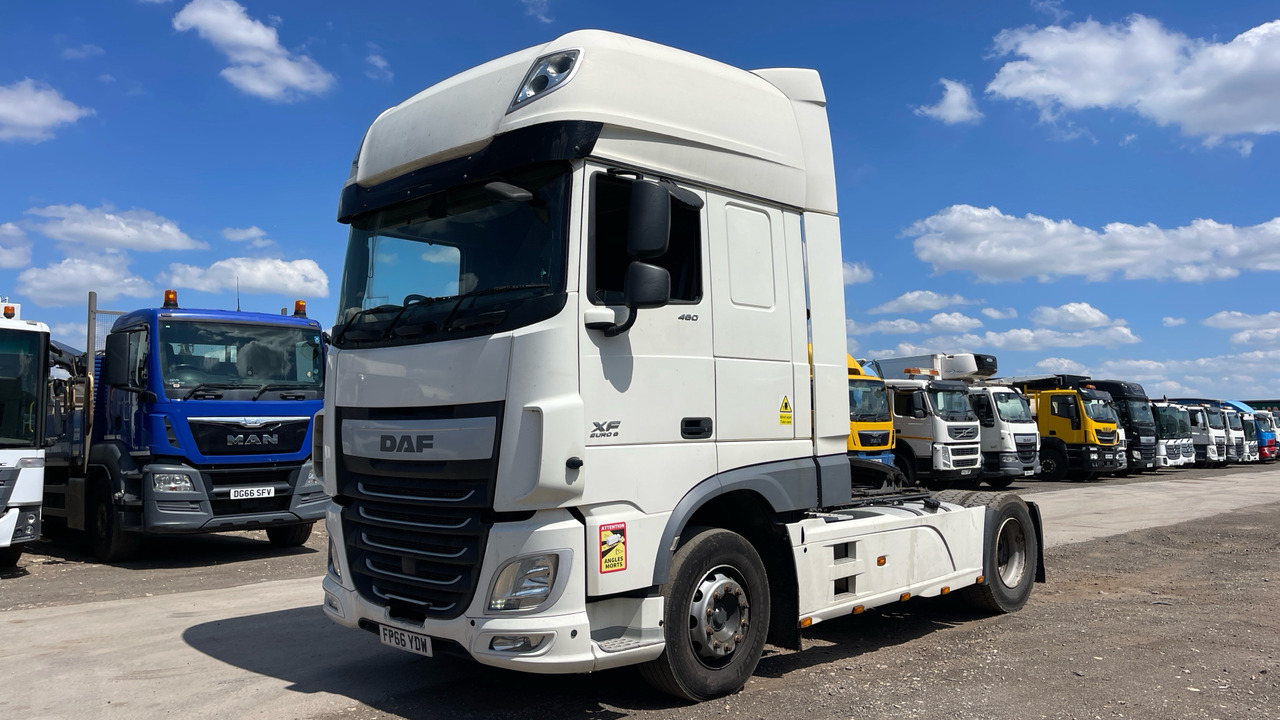 DAF XF 460 - Tractor unit: picture 2 DAF XF 460 - Tractor unit: picture 2