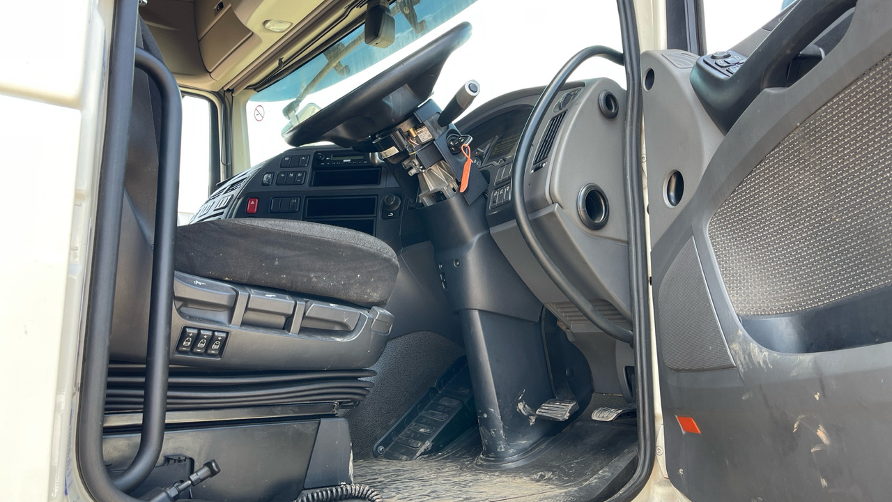 DAF XF 460 - Tractor unit: picture 5 DAF XF 460 - Tractor unit: picture 5