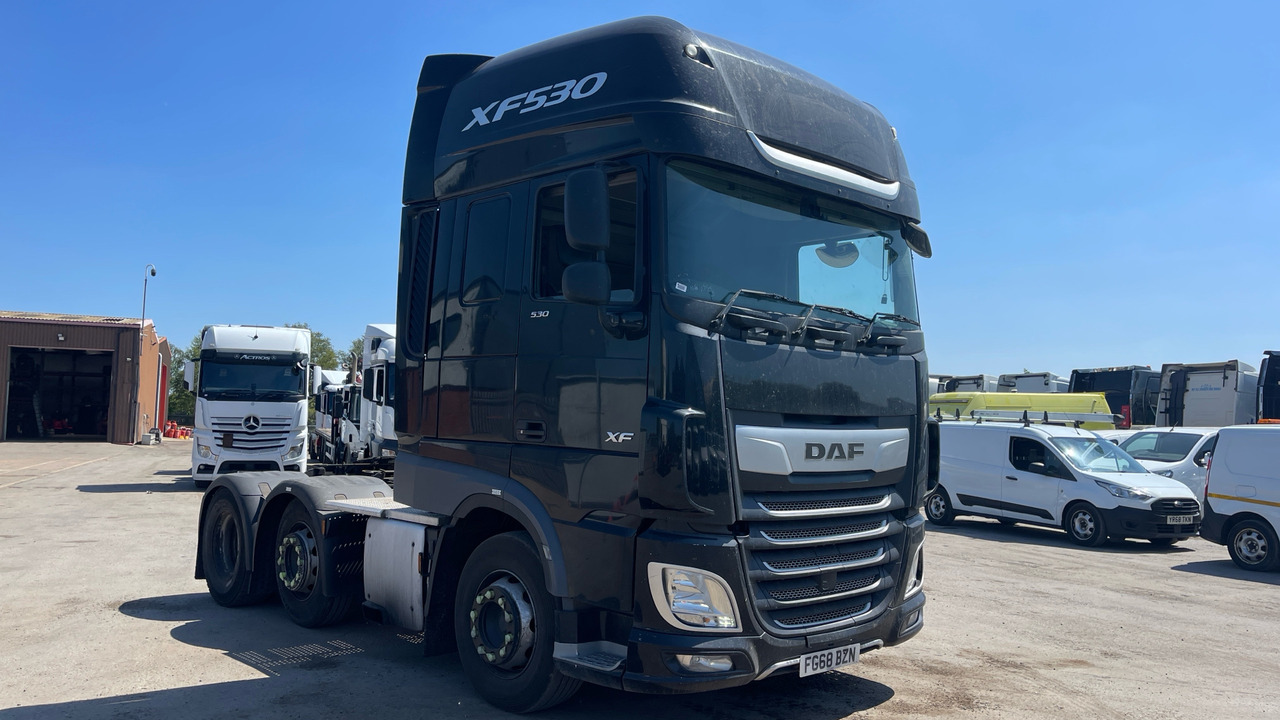 DAF XF 530 - Tractor unit: picture 1 DAF XF 530 - Tractor unit: picture 1