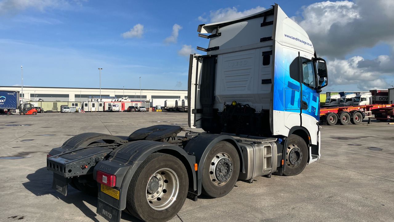 Iveco S-Way 530 - Tractor unit: picture 4 Iveco S-Way 530 - Tractor unit: picture 4