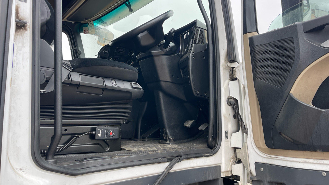 MERCEDES-BENZ ACTROS 2545 - Tractor unit: picture 5 MERCEDES-BENZ ACTROS 2545 - Tractor unit: picture 5