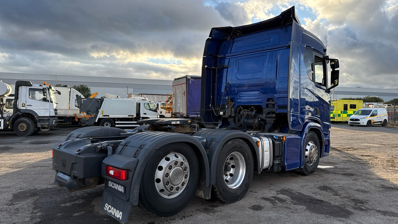 SCANIA R 450 - Tractor unit: picture 4 SCANIA R 450 - Tractor unit: picture 4