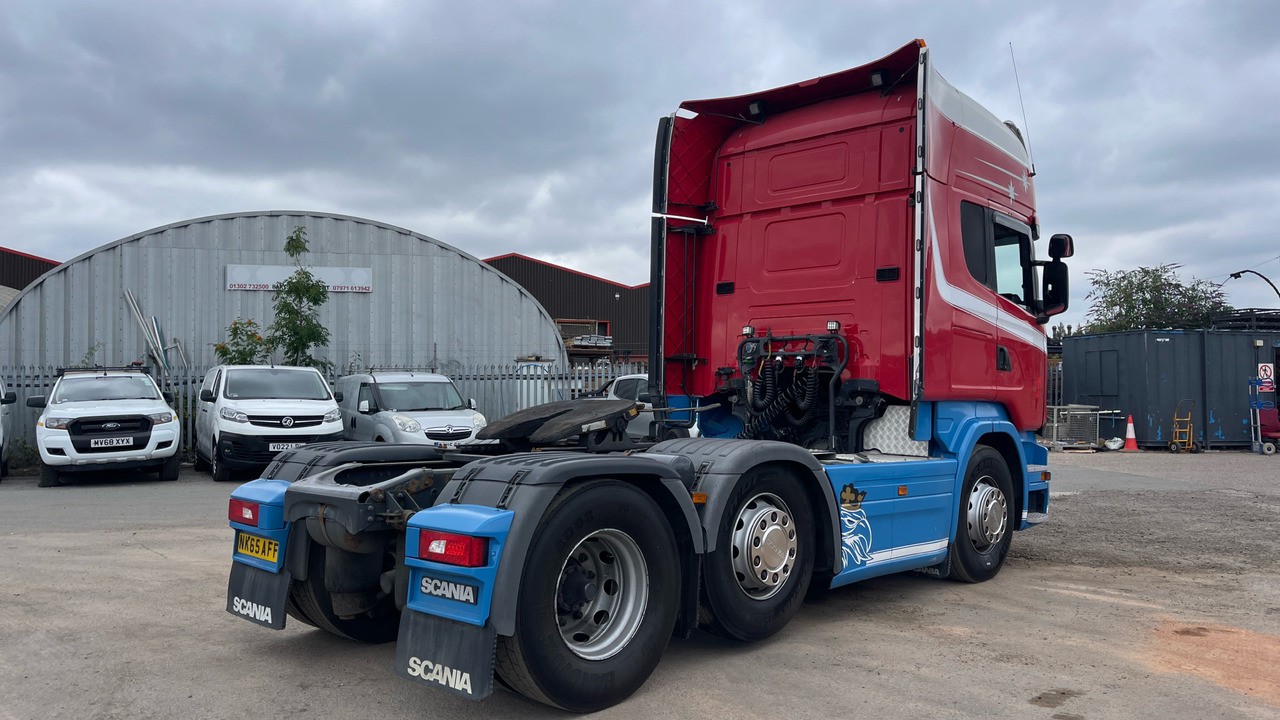SCANIA R 450 - Tractor unit: picture 4 SCANIA R 450 - Tractor unit: picture 4
