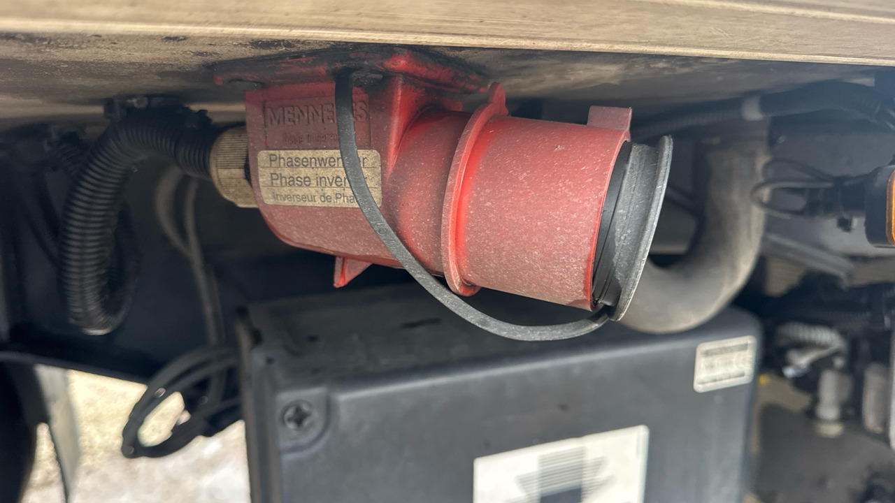 Trailer MONTRACON FRIDGE BOX: picture 17