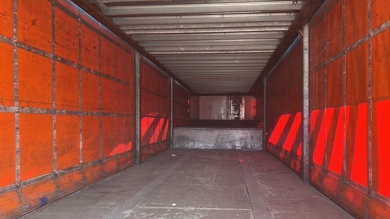 TIGER CURTAINSIDE DOUBLE DECK STEPFRAME - Trailer: picture 2 TIGER CURTAINSIDE DOUBLE DECK STEPFRAME - Trailer: picture 2