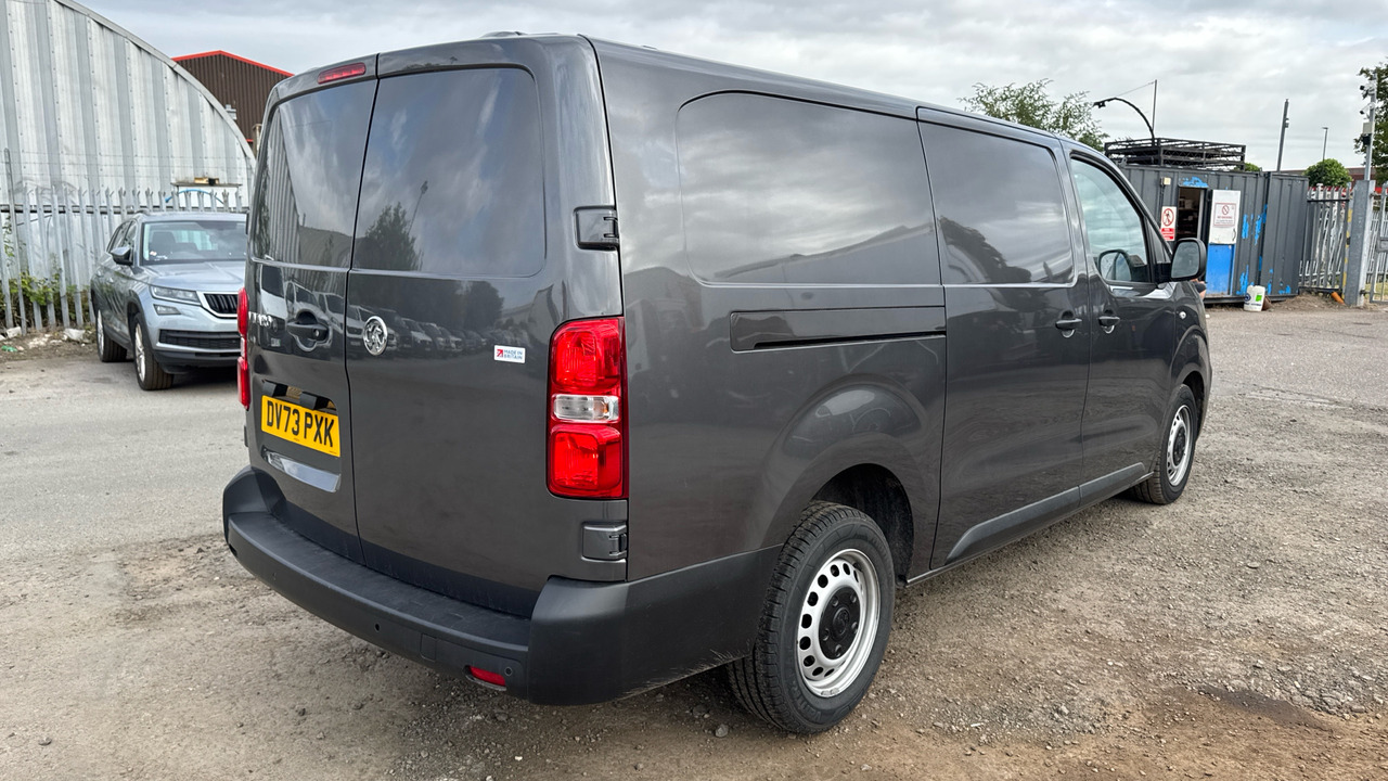 Vauxhall Vivaro 3100 2.0D 145PS PRIME - Small van: picture 4 Vauxhall Vivaro 3100 2.0D 145PS PRIME - Small van: picture 4