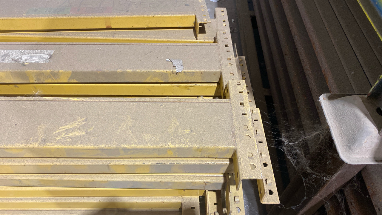 WAREHOUSE RACKING UPRIGHTS & CROSS MEMBERS - Construction equipment: picture 4 WAREHOUSE RACKING UPRIGHTS & CROSS MEMBERS - Construction equipment: picture 4
