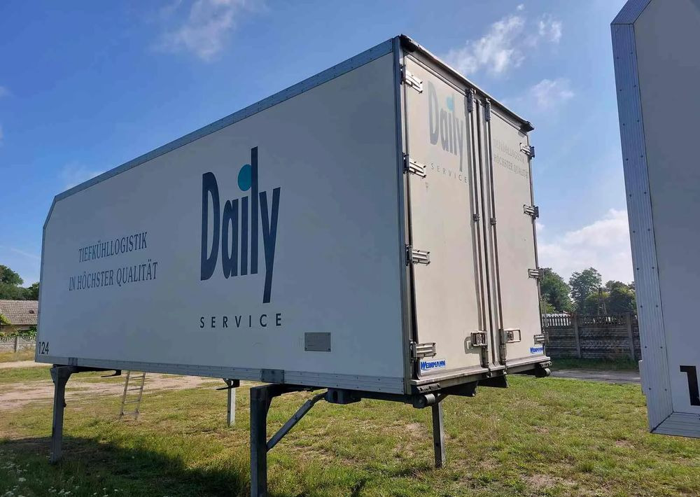 Inny Weinmann Chłodnia - Refrigerator truck: picture 3 Inny Weinmann Chłodnia - Refrigerator truck: picture 3